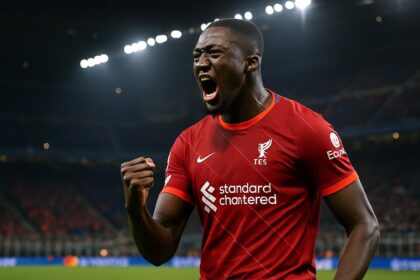 Ibrahima Konaté merayakan gol sundulan ke gawang Inter Milan di San Siro.