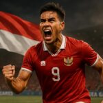 Pemain Timnas Indonesia U-22 merayakan gol dengan latar belakang bendera Merah Putih di SEA Games. Syarat Lolos Semifinal Timnas